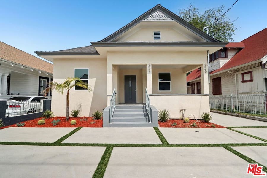 Property photo for 227 W 41st Street, Los Angeles, CA
