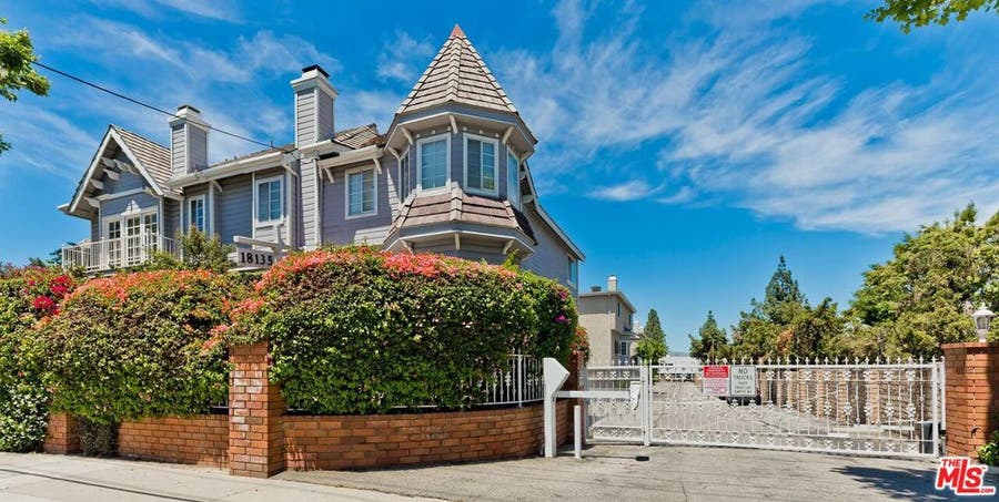Property photo for 18135 Burbank, #11, Tarzana, CA