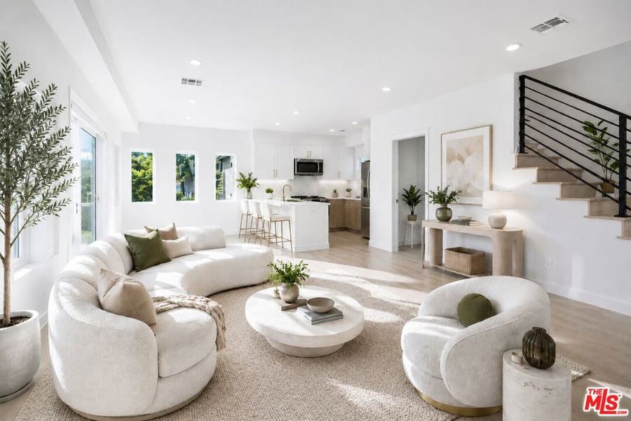 Property photo for 2120 N Beachwood Drive, Los Angeles, CA