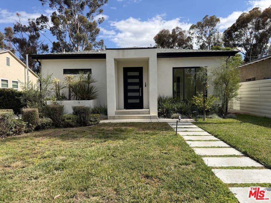 Property photo for 15122 Morrison Street, Sherman Oaks, CA