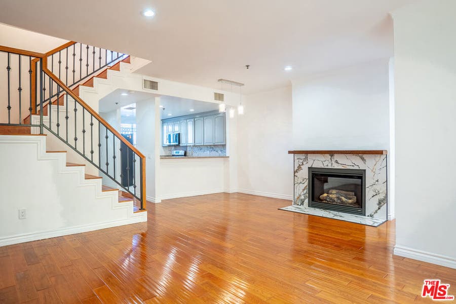 Property photo for 1030 S Norton Avenue, #6, Los Angeles, CA