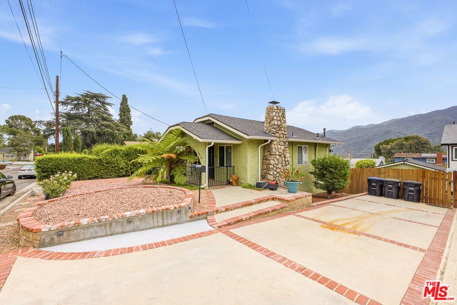 Property photo for 3614 2nd Avenue, La Crescenta, CA