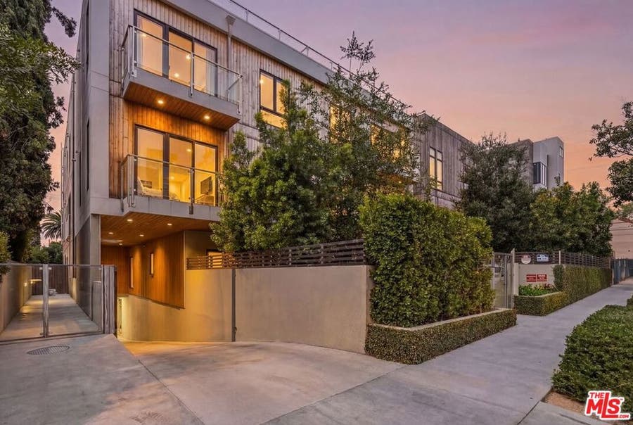 Property photo for 1041 N Spaulding Avenue, #203, Los Angeles, CA