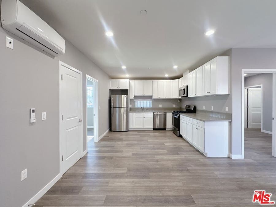 Property photo for 1107 S Hobart Boulevard, Los Angeles, CA