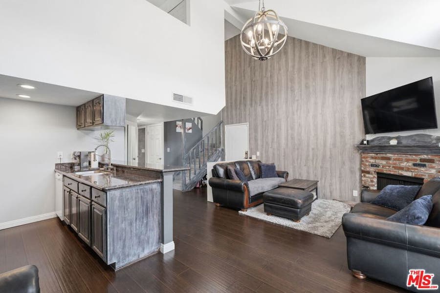 Property photo for 15946 Vanowen Street, #209, Los Angeles, CA