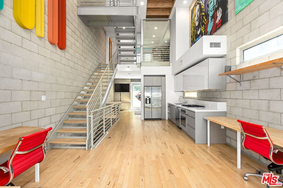 Property photo for 3450 Cahuenga Boulevard, #607, Los Angeles, CA