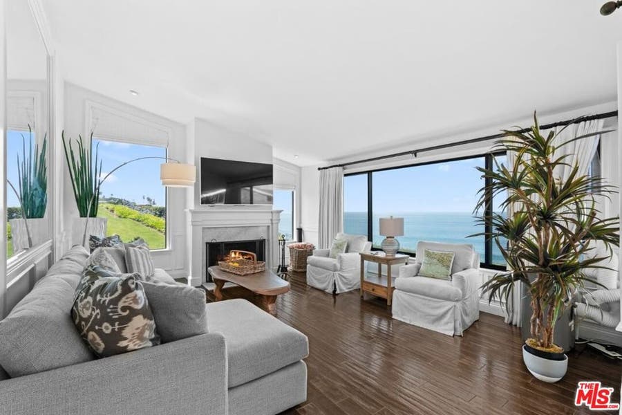Property photo for 29700 Zuma Bay Way, Malibu, CA
