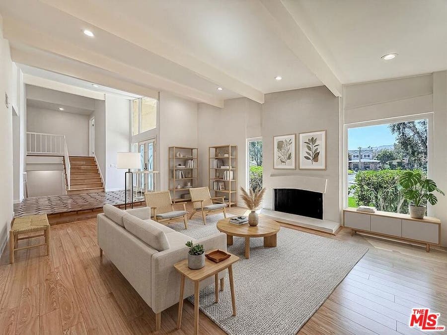 Property photo for 4117 Ellenita Avenue, Tarzana, CA