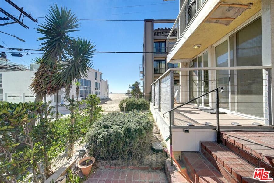 Property photo for 15 Spinnaker Street, #101, Marina Del Rey, CA