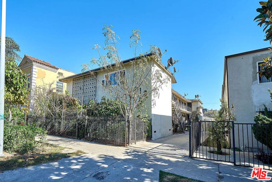 Property photo for 910 S Catalina Street, Los Angeles, CA