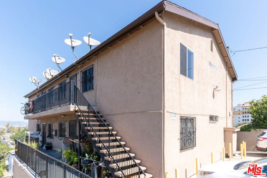 Property photo for 450 Coronado Terrace, #4, Los Angeles, CA