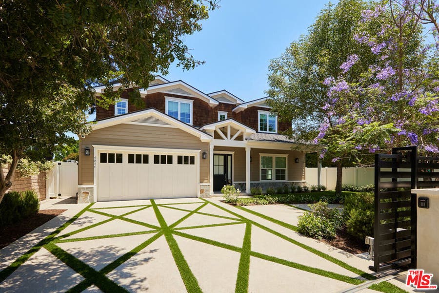 Property photo for 5054 Haskell Avenue, Encino, CA