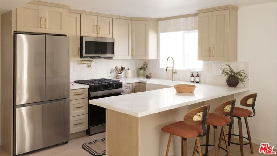Property photo for 3030 Valle Vista Drive, #27, Los Angeles, CA