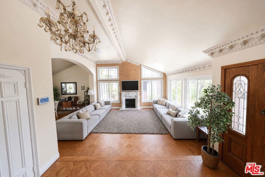 Property photo for 6705 Corie Lane, West Hills, CA