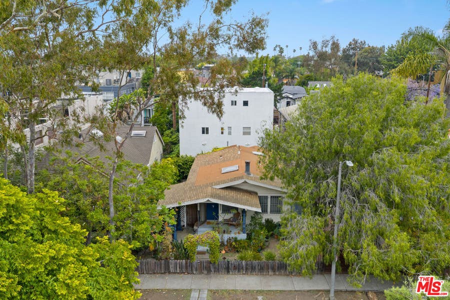 Property photo for 563 Westminster Avenue, Venice, CA