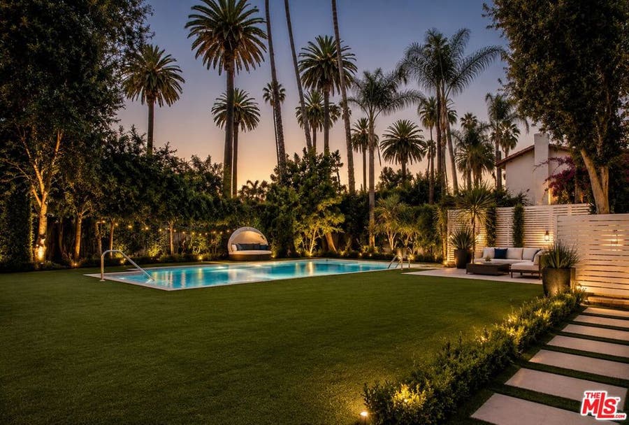 Property photo for 508 N Canon Drive, Beverly Hills, CA