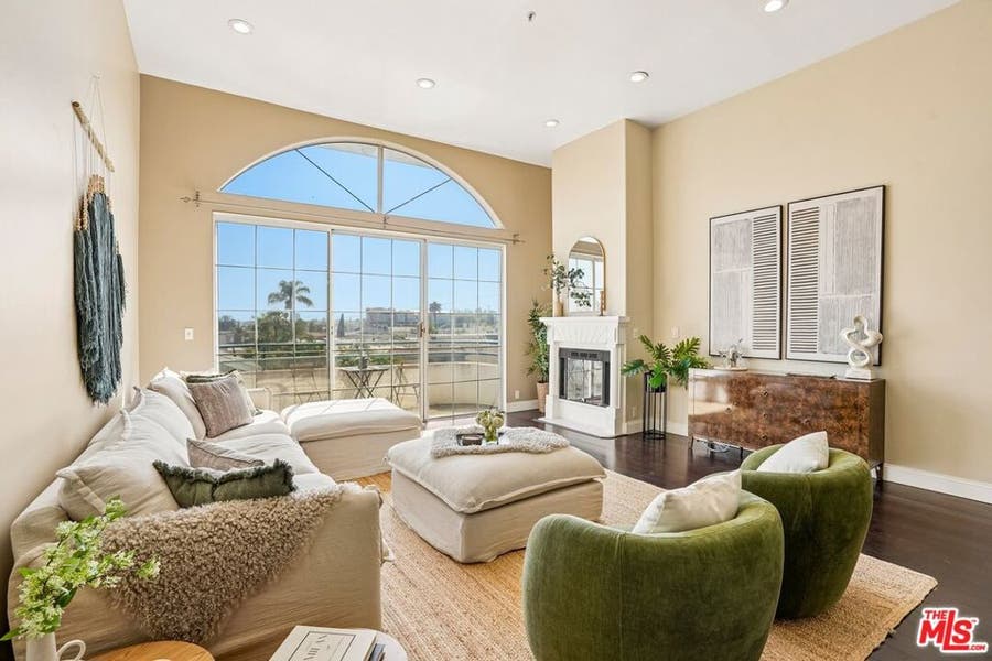 Property photo for 3535 Dunn Drive, #PH4, Los Angeles, CA