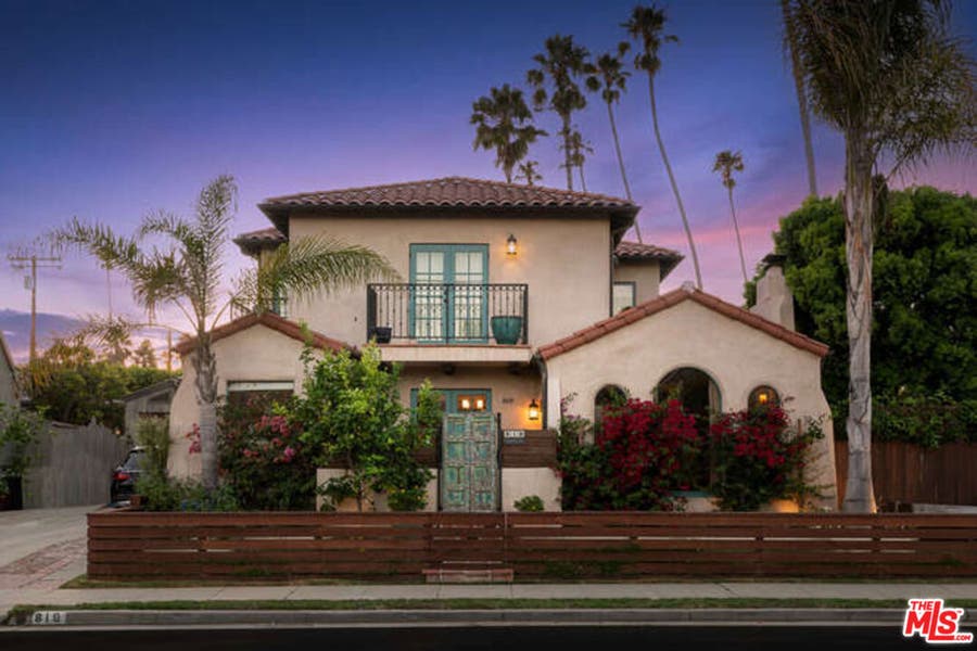 Property photo for 819 Woodlawn Avenue, Venice, CA