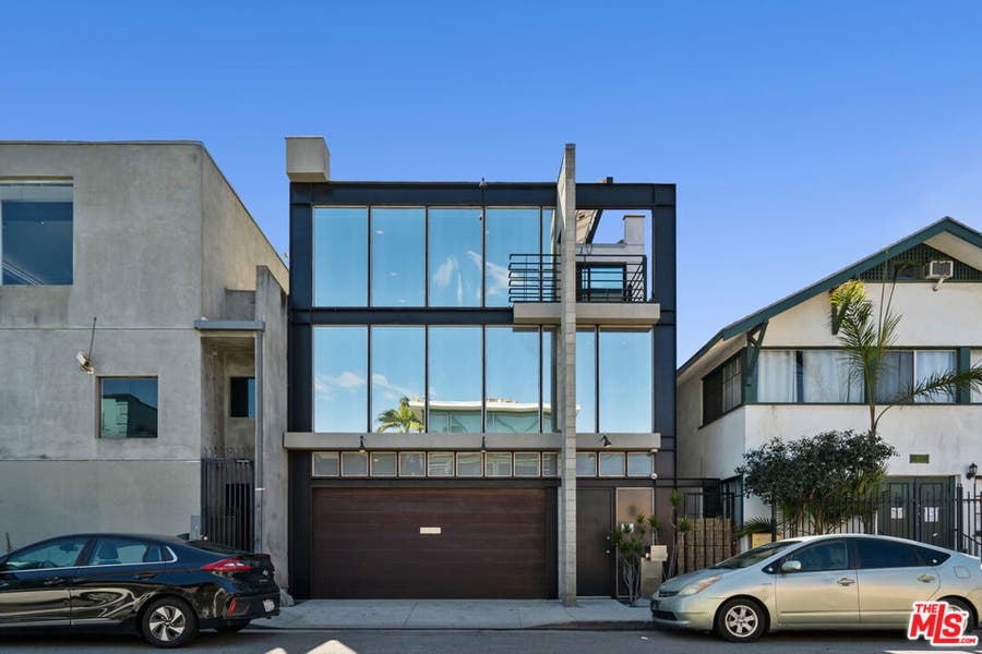 Property photo for 1313 Innes Place, Venice, CA