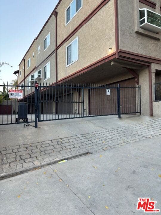 Property photo for 720 Waterloo Street, #4, Los Angeles, CA