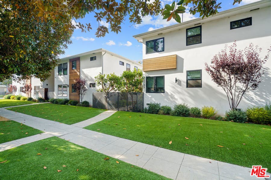Property photo for 11795 Gateway Boulevard, #4, Los Angeles, CA
