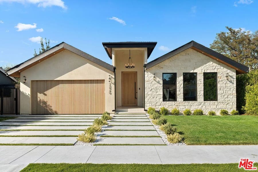 Property photo for 13949 Cumpston Street, Sherman Oaks, CA