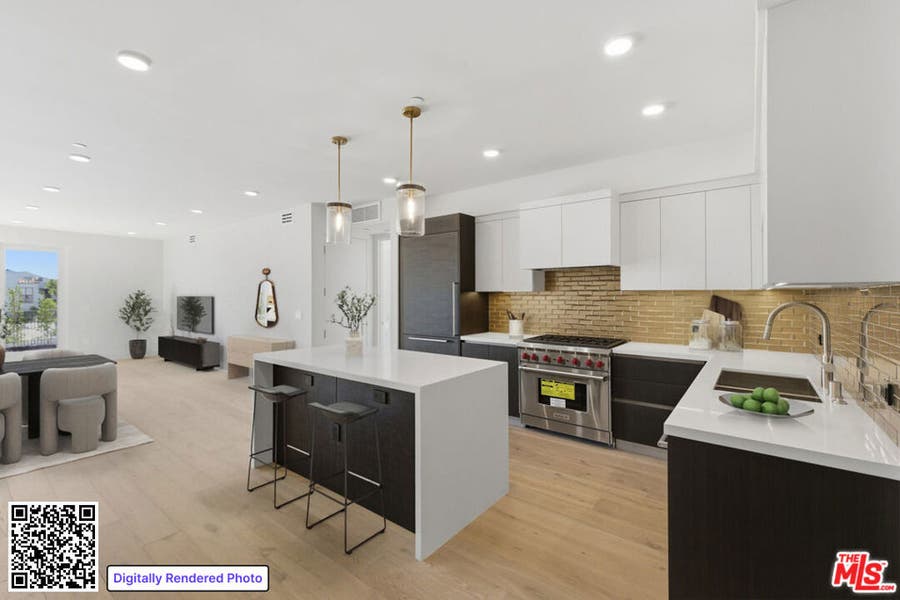Property photo for 505 S Barrington Avenue, #404, Los Angeles, CA