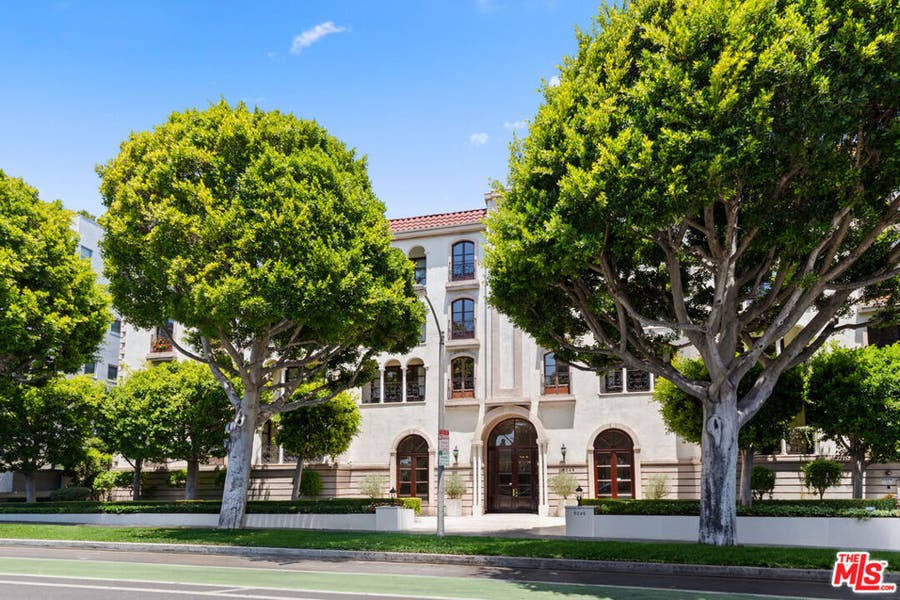 Property photo for 9249 Burton Way, #404, Beverly Hills, CA