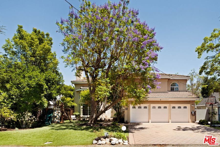 Property photo for 5150 Bellaire Avenue, Valley Village, CA