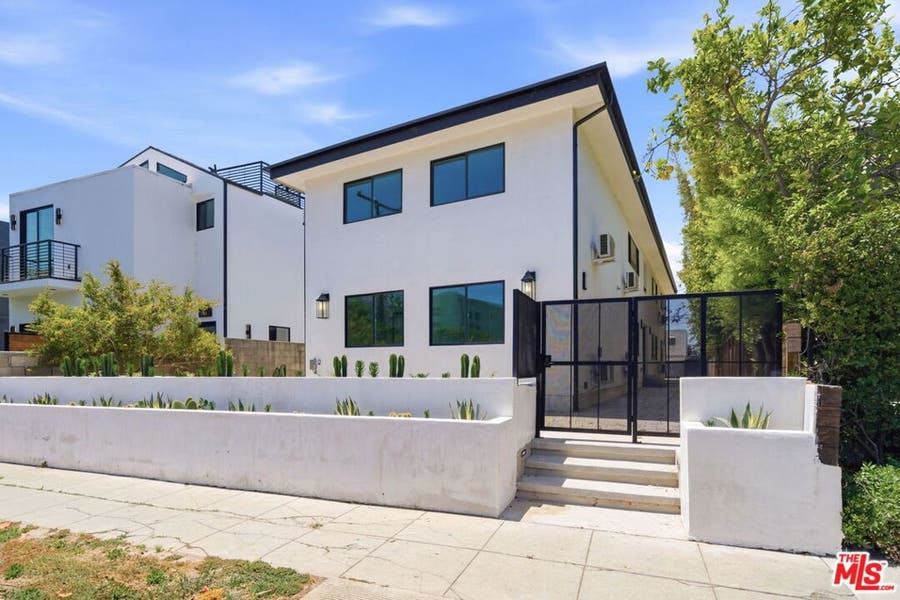 Property photo for 333 6th Avenue, #D, Venice, CA