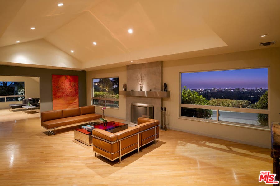 Property photo for 1270 Lago Vista Drive, Beverly Hills, CA