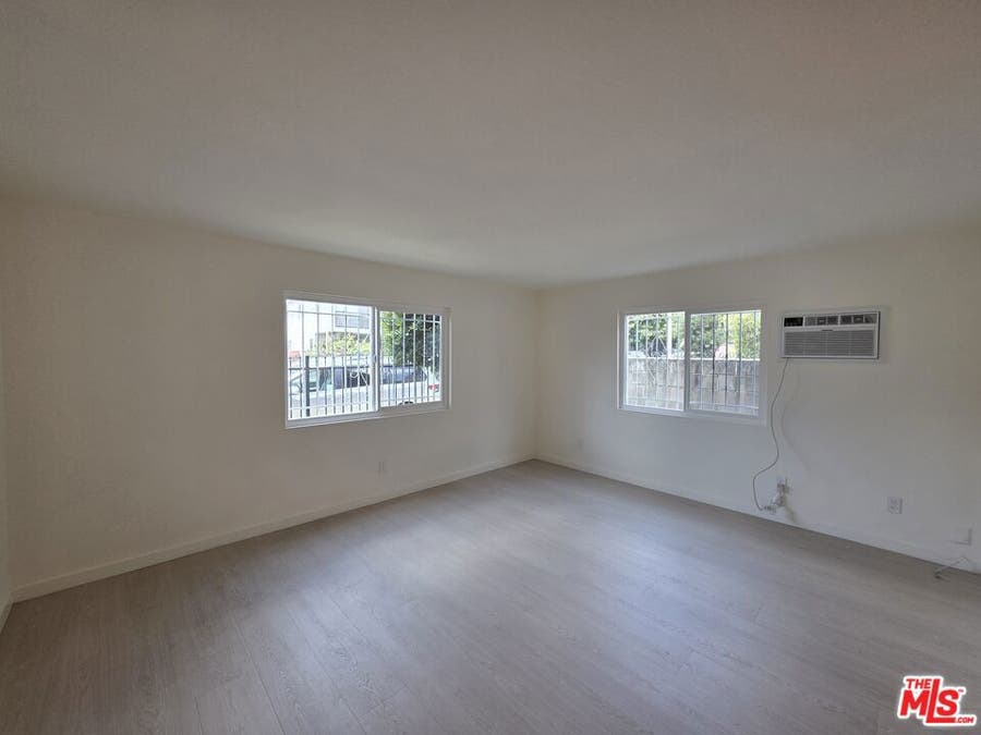 Property photo for 912 N RIDGEWOOD Place, #2, Los Angeles, CA