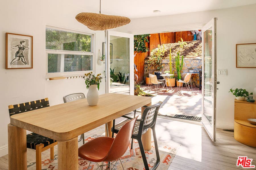 Property photo for 466 Wren Drive, Los Angeles, CA