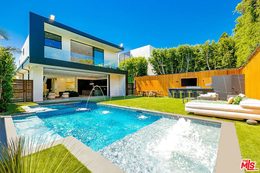 Property photo for 128 N Laurel Avenue, Los Angeles, CA