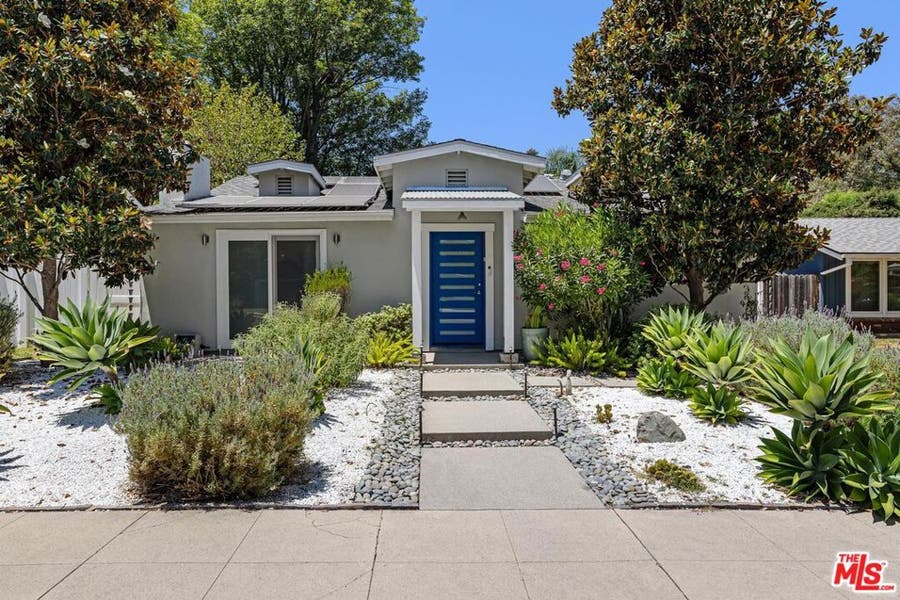 Property photo for 5141 Comercio Avenue, Woodland Hills, CA