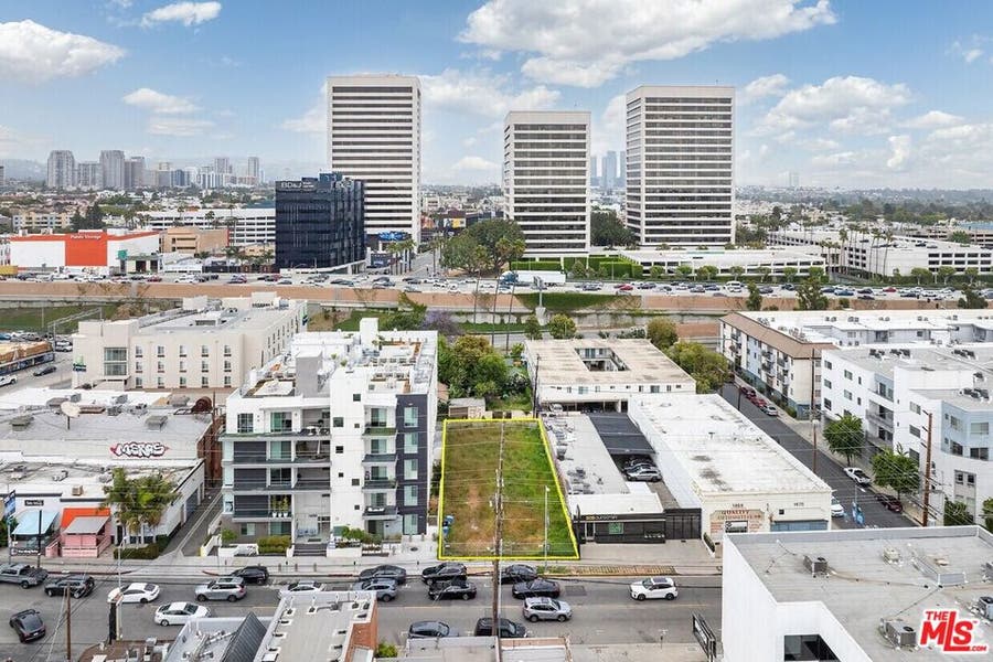 Property photo for 1656 Sawtelle Boulevard, Los Angeles, CA