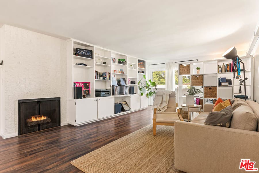 Property photo for 2320 S Bentley Avenue, #203, Los Angeles, CA