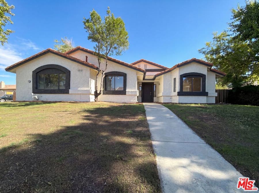 Property photo for 42355 Willeta Avenue, Lancaster, CA