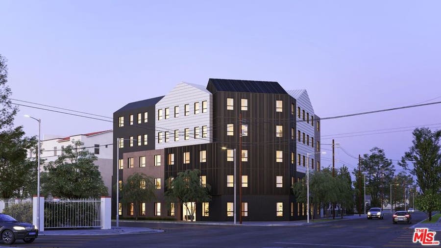Property photo for 964 E Jefferson Boulevard, Los Angeles, CA