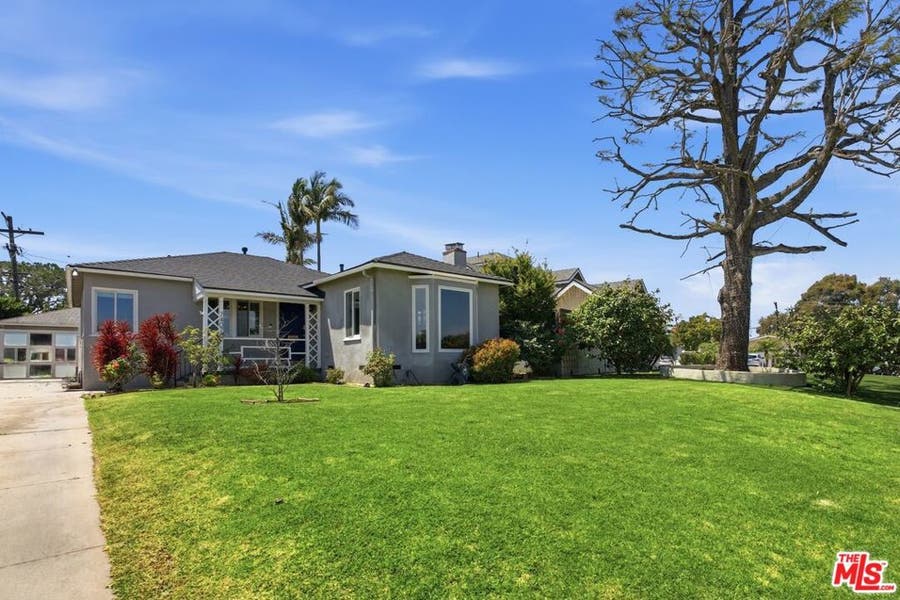 Property photo for 7407 Naylor Avenue, Los Angeles, CA