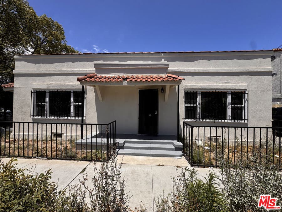 Property photo for 1100 Saint Louis Avenue, Long Beach, CA