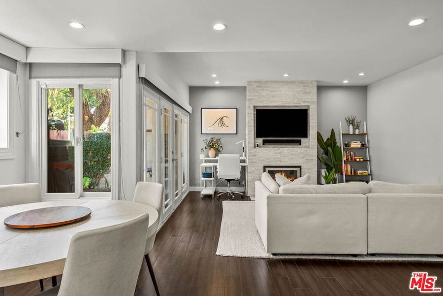 Property photo for 2909 Arizona Avenue, #15, Santa Monica, CA