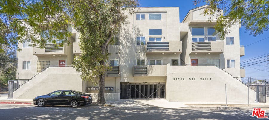 Property photo for 22705 Del Valle Street, #6, Woodland Hills, CA