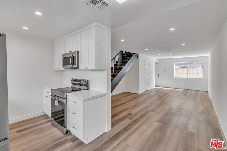 Property photo for 6616 Sylmar Avenue, #3, Van Nuys, CA