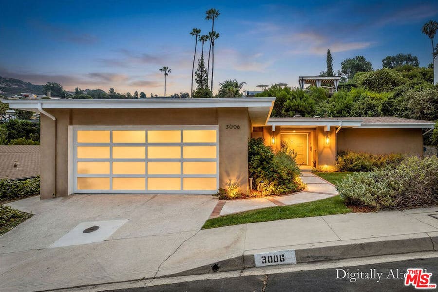 Property photo for 3006 Dona Nenita Place, Studio City, CA