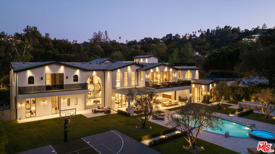 Property photo for 15837 Royal Oak Road, Encino, CA