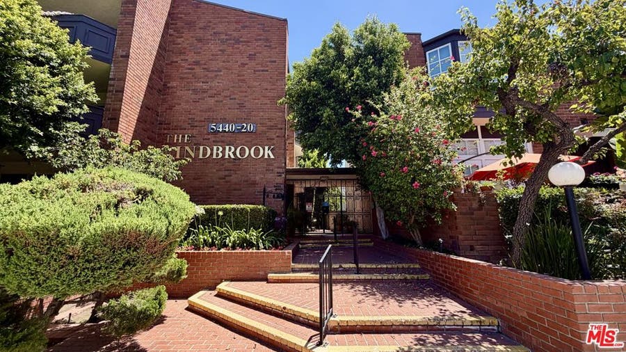 Property photo for 5420 Lindley Avenue, #21, Encino, CA