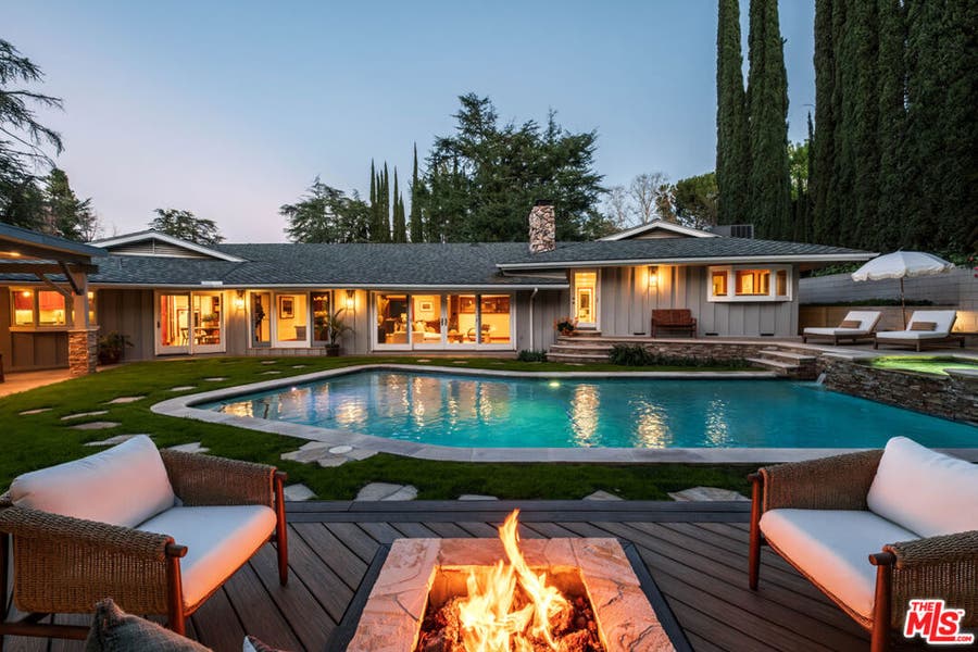 Property photo for 4975 Queen Florence Lane, Woodland Hills, CA