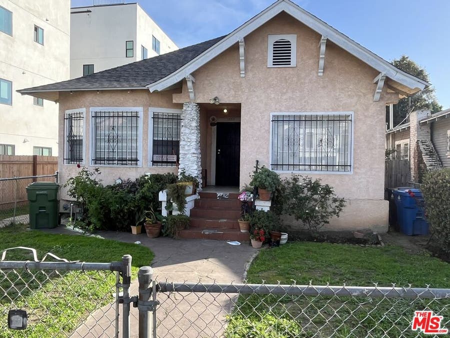 Property photo for 1258 W 36th Street, Los Angeles, CA