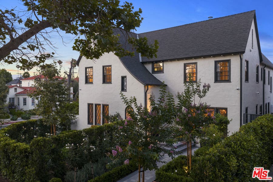Property photo for 202 S Citrus Avenue, Los Angeles, CA